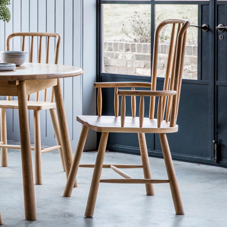 Winchcombe Oak Carver Dining Chairs (2pk) – Free Delivery